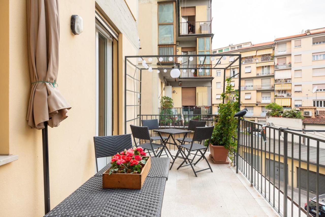 Arno River View Apartment Terraces, Free Parking ฟลอเรนซ์ ภายนอก รูปภาพ